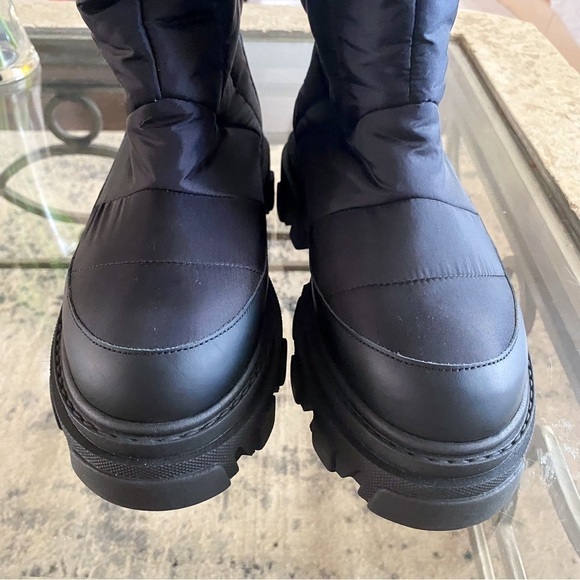 Gia Borghini Boot Gia 19 Fabric Puffer Knee-High Platform Lug Black 38 GUC - Picture 3 of 8